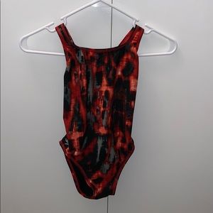 Speedo One Piece Swimsuit (size 28)